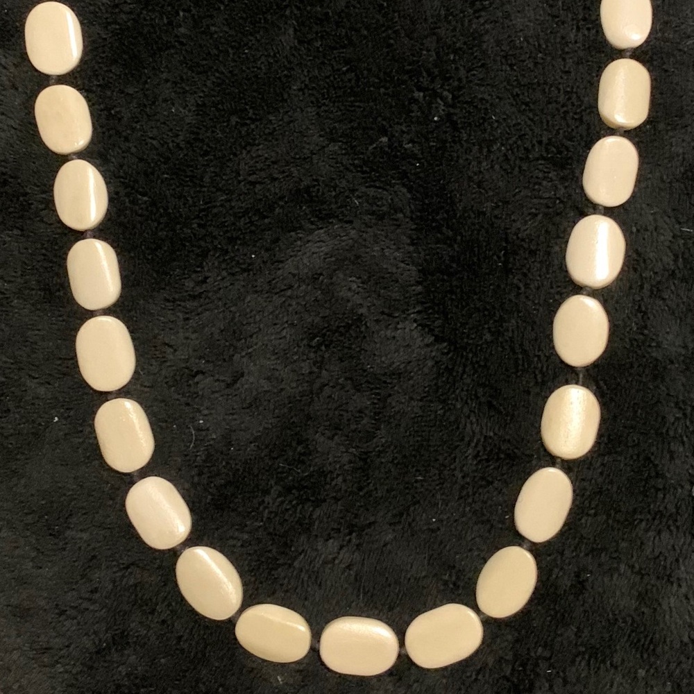 ❤️ Classic Ivory Bead Necklace‼️